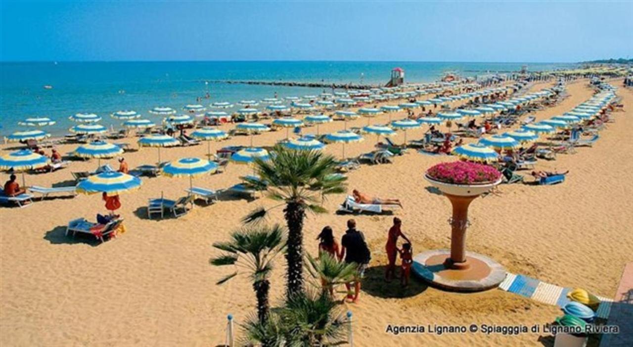 Lignano Close To The Beach Lignano Sabbiadoro Exteriér fotografie